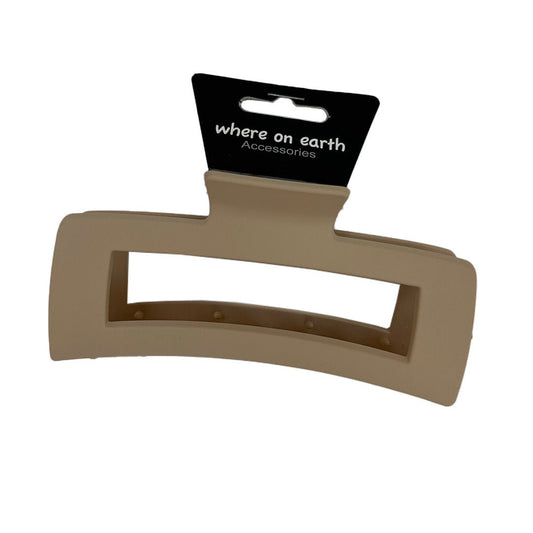 Where on Earth Melrose Rectangular Claw Clip Beige - Price Attack